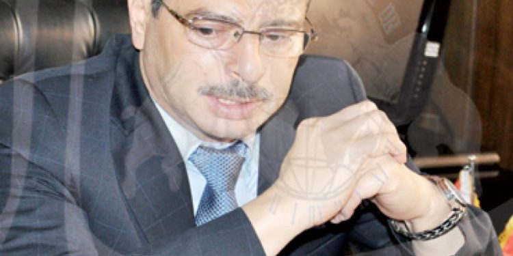 رئيس الشركة القابضة لكهرباء مصر  مهندس جابر دسوقى