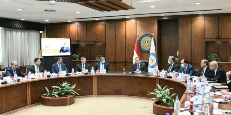 بيان صادر عن وزارة البترول والثروة المعدنية: