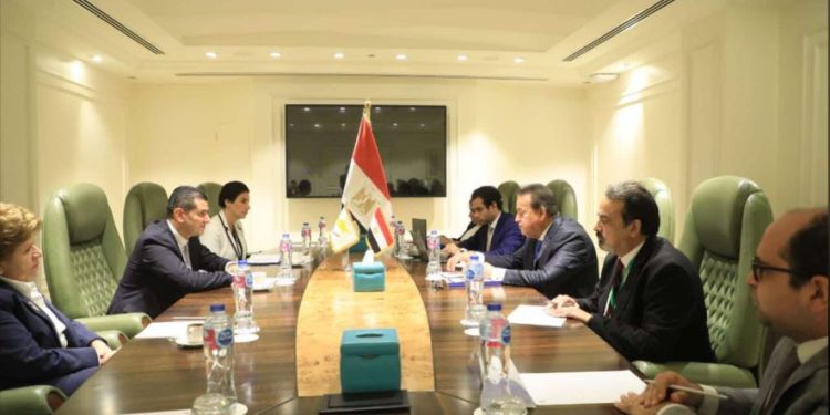 تعاون مصري قبرصي لتعزيز الشراكات الصحية وتبادل الخبرات