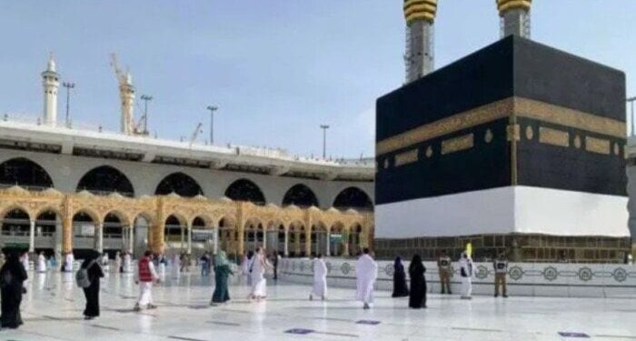 عمرة شهر رجب 2025.. الأسعار والبرامج