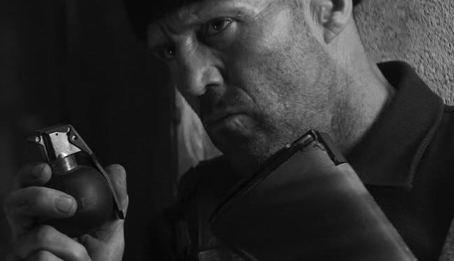 جايسون ستاثام ينشر صورا من فيلمه السينمائي الجديد A working man
