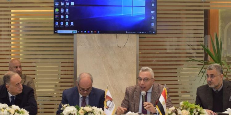 بحوث الإسكان يناقش مع اتحاد الصناعات كود حماية المنشآت من أخطار الحريق