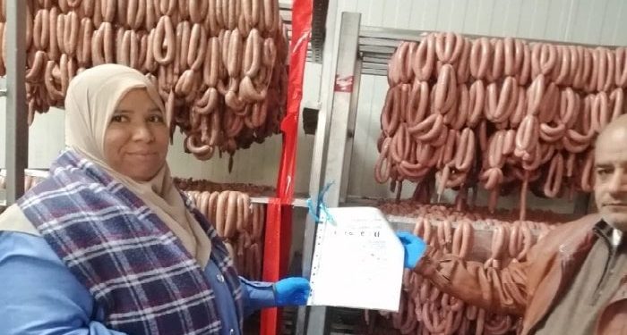 ضبط 2 طن و 500 مواد غذائية مجهولة المصدر بالشرقية