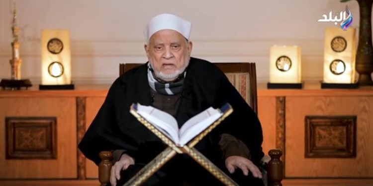 أحمد عمر هاشم: سيدنا محمد يشفع في جميع الخلائق يوم القيامة