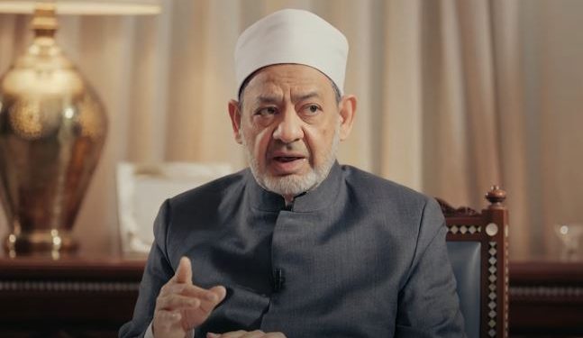 شيخ الأزهر: تعلم اللغة العربية عبادة.. واسم المقيت إحدى غرائبها