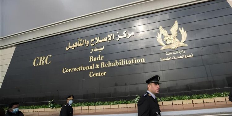 الداخلية ترد على مزاعم الاعتداء على محتجين داخل السجون ووقوع وفيات