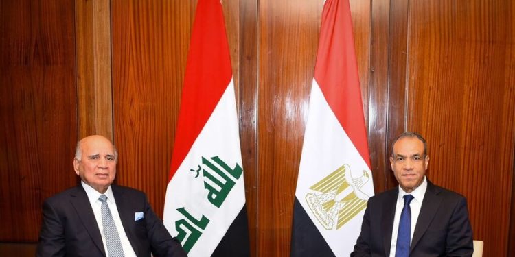 مباحثات مصرية عراقية مكثفة قبل القمة العربية