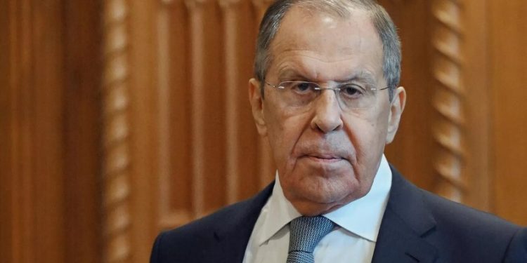 لافروف: الحوار مع أوكرانيا ضروري رغم الاستفزازات ورفض كييف للهدنة الإنسانية خطأ فادح