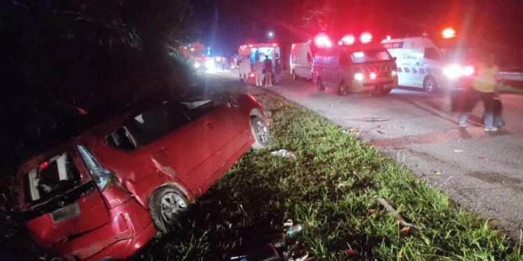 ماليزيا.. مصرع 15 شخصا في حادث تصادم بين حافلة جامعية ومركبة